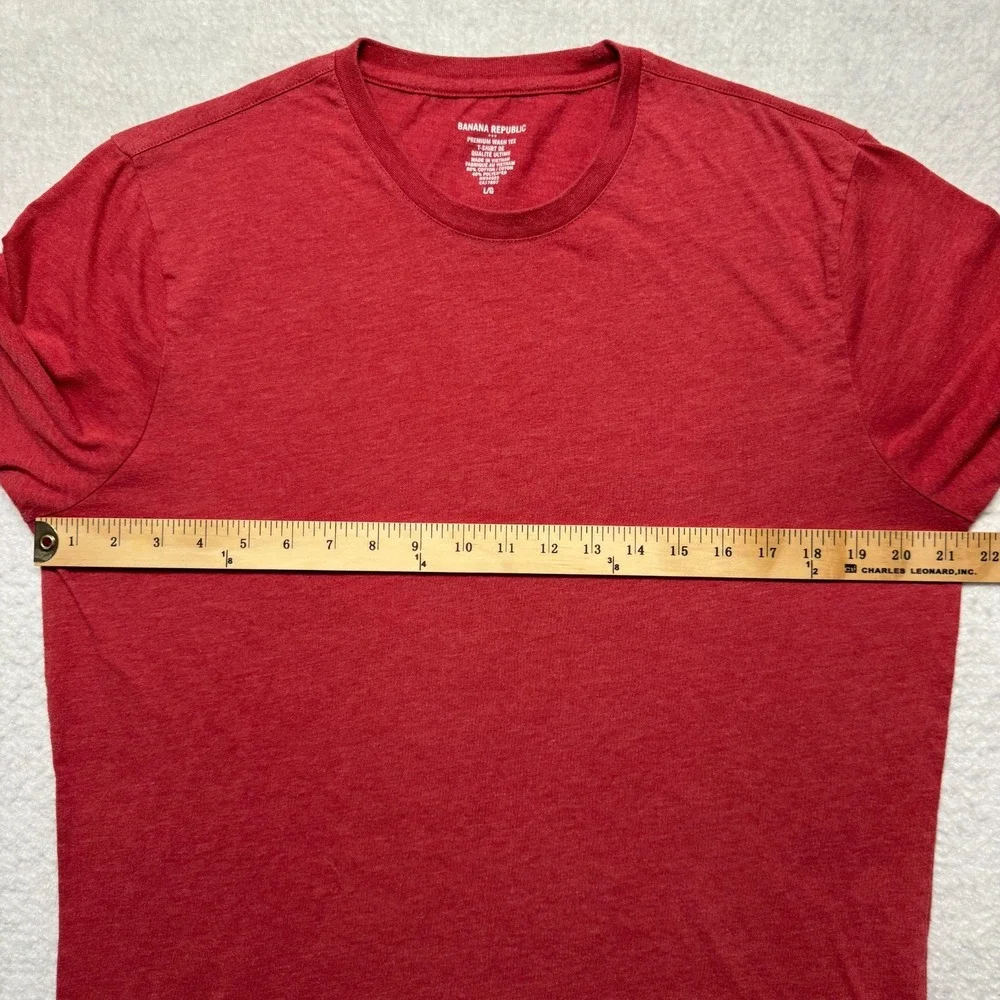 Banana Republic Premium Wash T-Shirt  Crew Neck Short Sleeve Red Men's Size‎ L